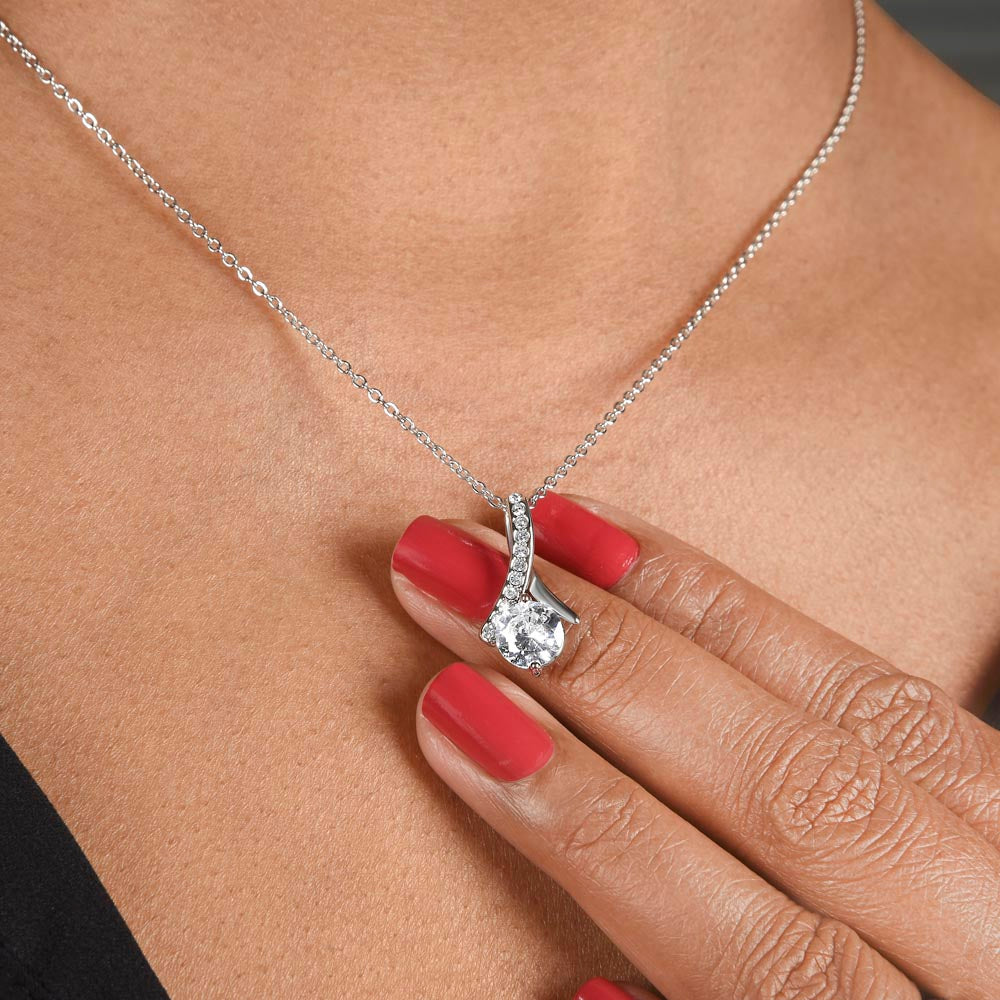 To The Love Of My Life Necklace: Alluring Beauty Forever Love Pendant – The Ultimate Gift for Birthdays, Anniversaries, Christmas, and Every Special Occasion to Celebrate Your Love!