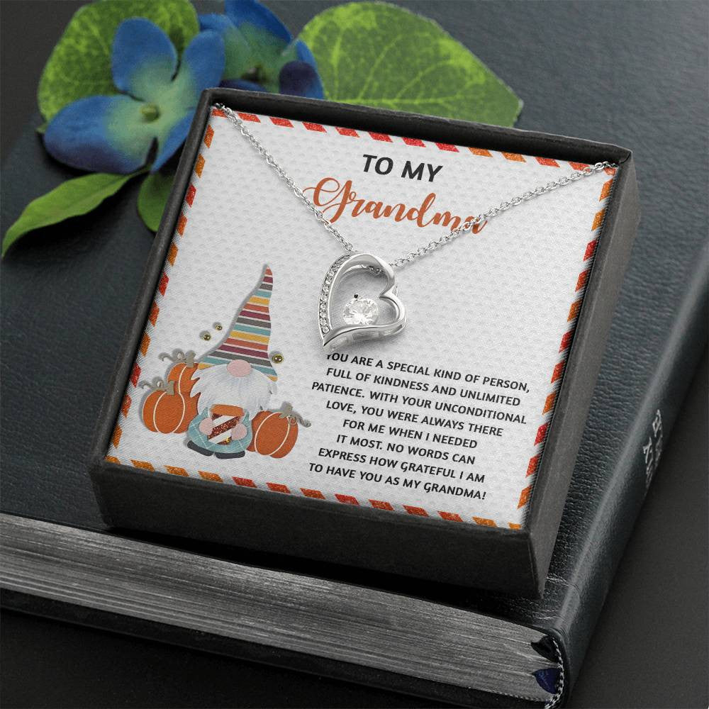 To My Grandma-Sentimental Love Necklace, Grandma Jewelry, Holiday Gift for Grandma with Message Card, Forever Love Necklace